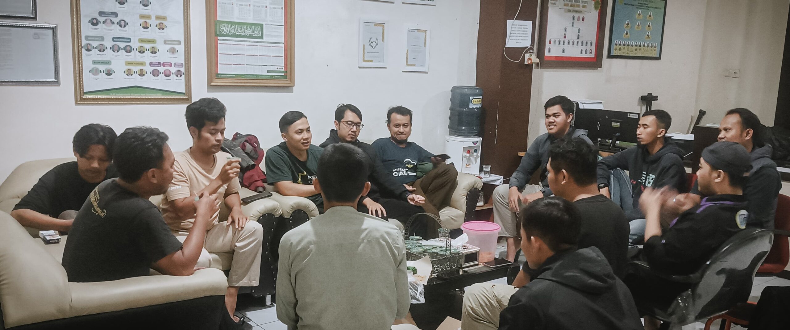 Mengokohkan Kader dan Gerakan, PD Pemuda Persis Kota Tasikmalaya Lakukan Pembinaan ke PC Cipedes