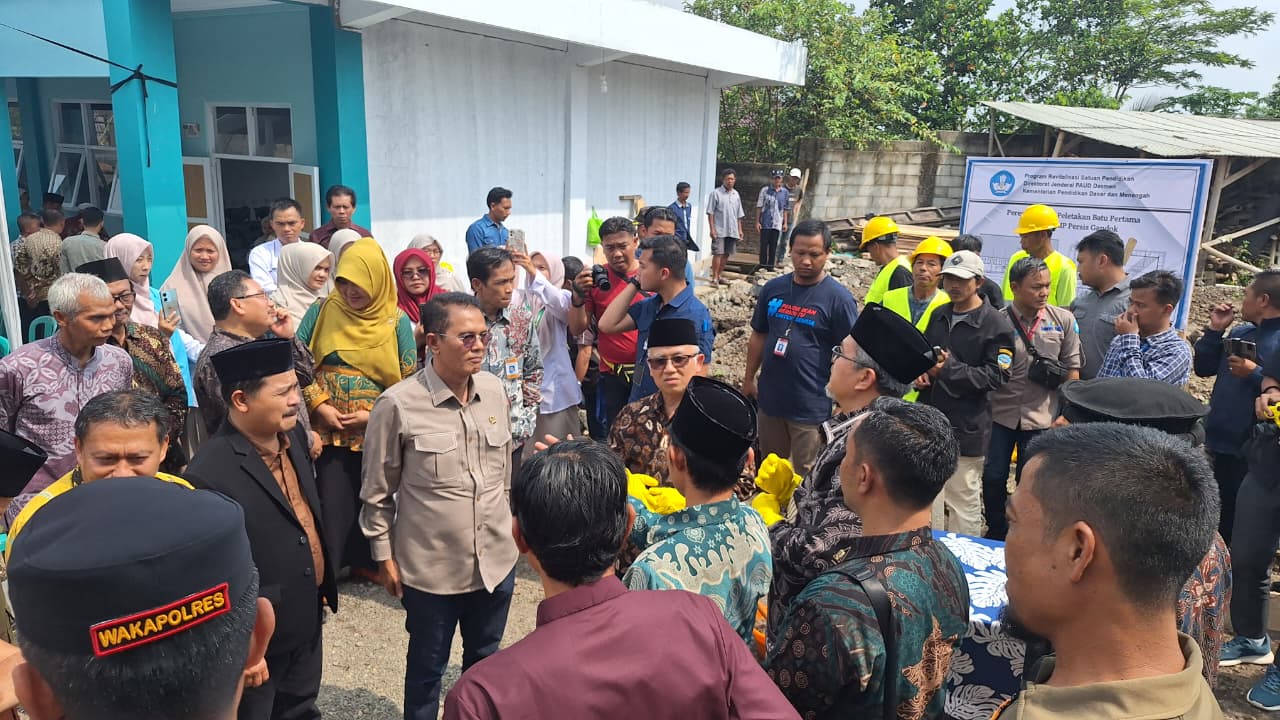 Dialog Pendidikan dan Peresmian Gedung SMP Persis Gandok Dihadiri Wamendikdasmen, Ketum PP Persis, dan Wali Kota Tasikmalaya