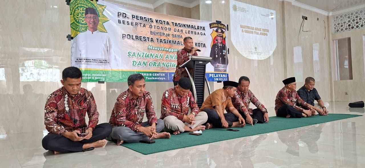 Polres Tasikmalaya dan PD Persis Gelar Santunan Yatim dan Dhuafa di Persis Center