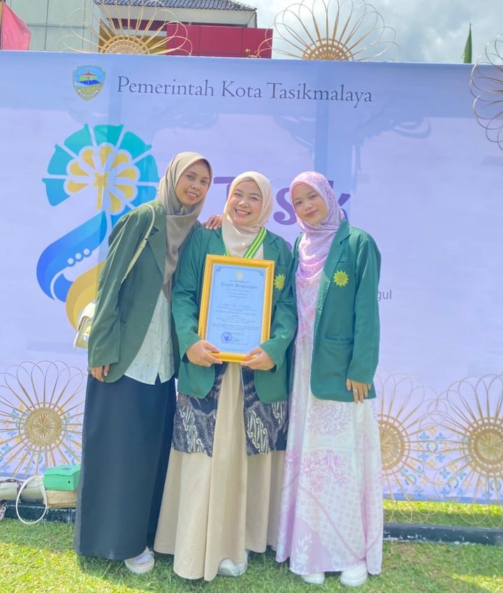 Kader Himi Persis Tasikmalaya Raya Raih Penghargaan Pemuda Berprestasi di Hari Jadi Kota Tasikmalaya ke-24